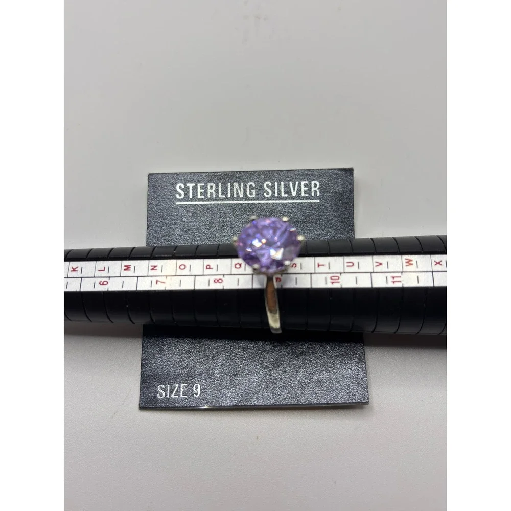 Sterling Silver Solitaire Ring Womens Size 9 Purple Round Cut Cubic Zirconia